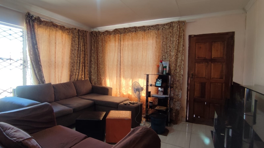 2 Bedroom Property for Sale in Boitekong North West